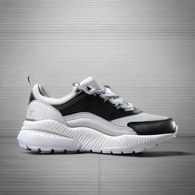 Fashion Trend Mesh Sports Shoes Light Weight With Rubber Outsole
